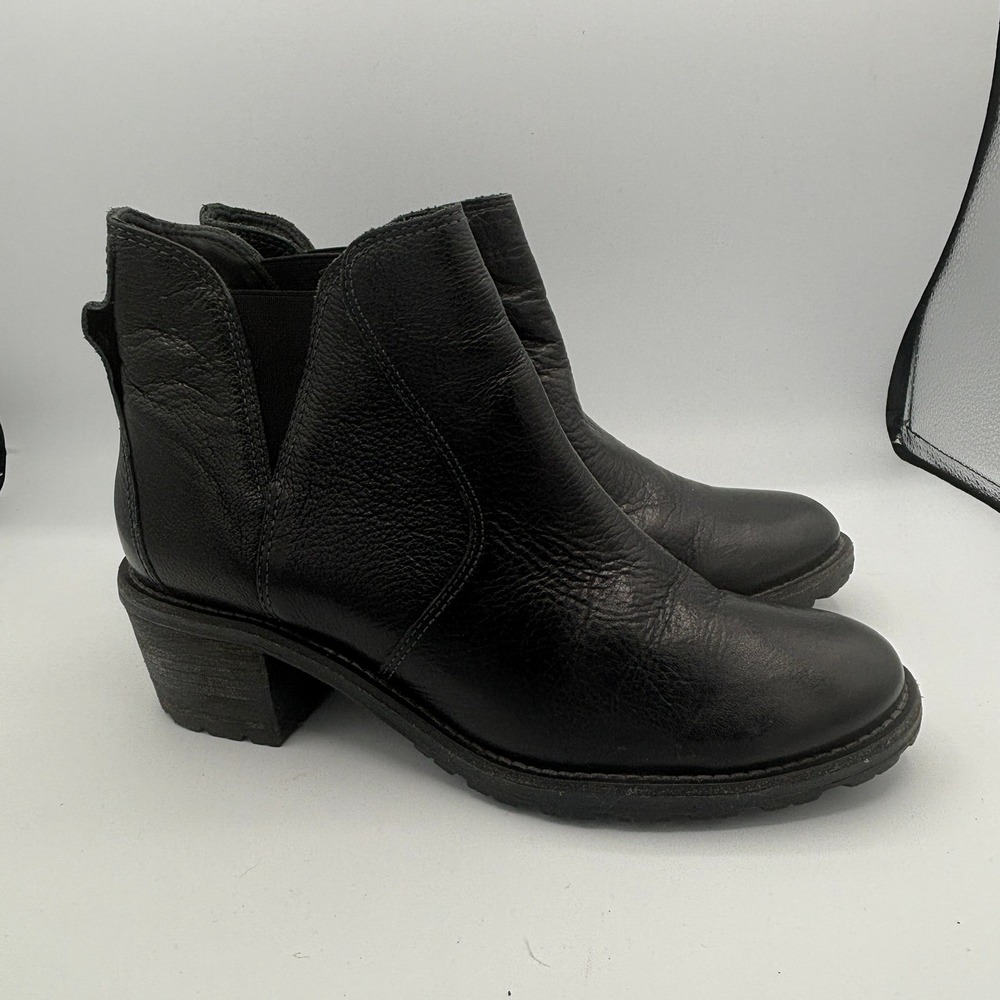 LL Bean Ankle Boots Womens Sz 9 Black Leather Block Heel Chelsea